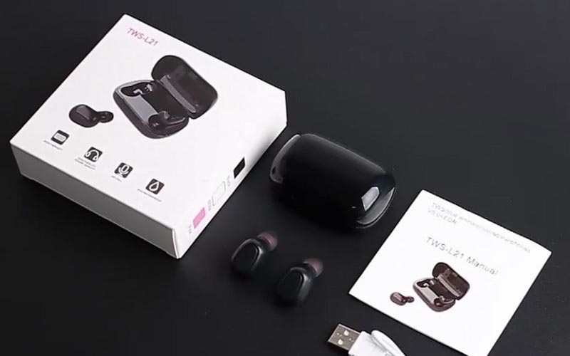 Kelengkapan Earphone 1 Kelengkapan Earphone 1