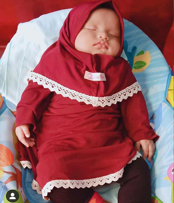 Testimoni-Anak-Aiska-Hijab-Jasa-Landingpage-2 Testimoni-Anak-Aiska-Hijab-Jasa-Landingpage-2